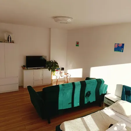 Rodzinna Przystan Apartment Walbrzych